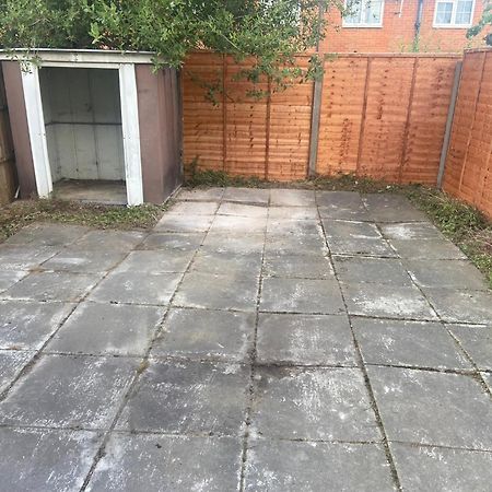Villa North West London Escape Mill Hill Esterno foto
